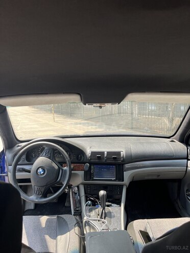 BMW 528 1996, 298,000 km - 2.8 л - Bakı