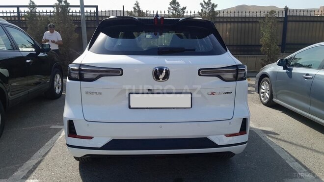 Changan CS 55 Plus 2025, 0 km - 1.5 л - Bakı