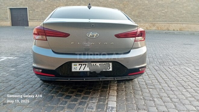 Hyundai Elantra 2019, 108,000 km - 2.0 l - Bakı