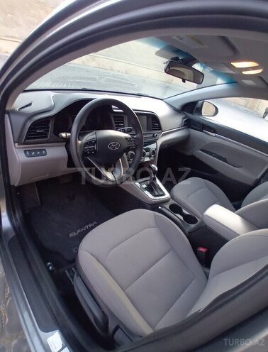 Hyundai Elantra 2019, 108,000 km - 2.0 l - Bakı