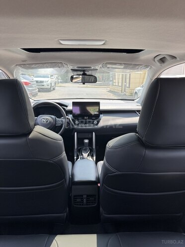 Toyota Corolla Cross 2025, 0 km - 2.0 л - Bakı
