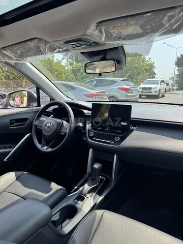 Toyota Corolla Cross 2025, 0 km - 2.0 л - Bakı