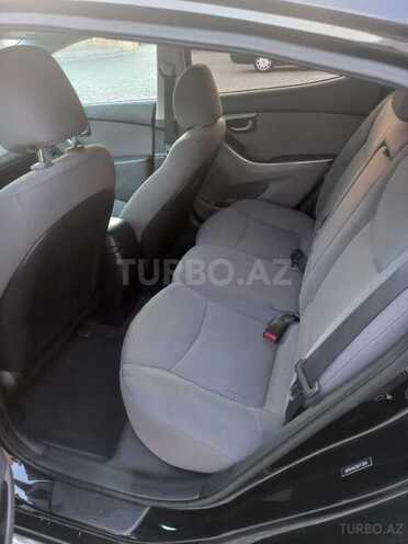 Hyundai Elantra 2015, 177,028 km - 1.8 l - Bakı
