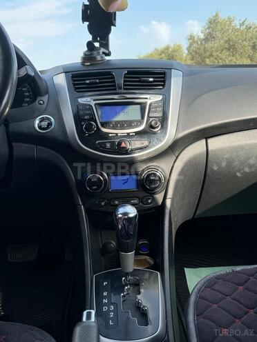 Hyundai Accent 2013, 104,000 km - 1.6 l - Bakı
