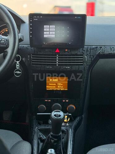 Opel Astra 2005, 235,000 km - 1.4 l - Bakı