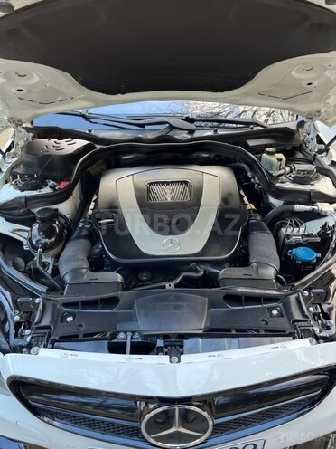Mercedes E 350 2010, 232,000 km - 3.5 l - Yevlax