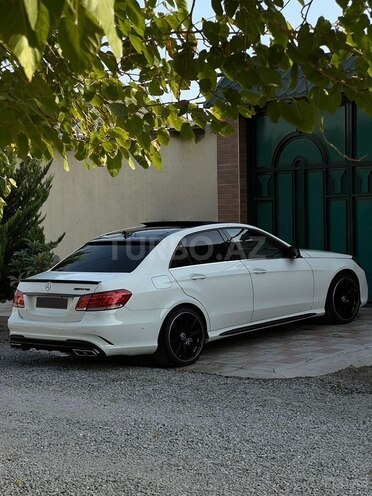 Mercedes E 350 2010, 232,000 km - 3.5 l - Yevlax