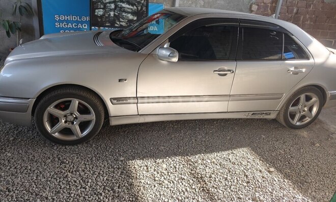 Mercedes E 240 1997, 333,333 km - 2.4 l - Gəncə