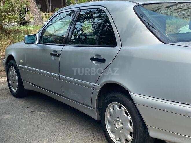 Mercedes C 220 d 1999, 385,000 km - 2.2 л - Bakı