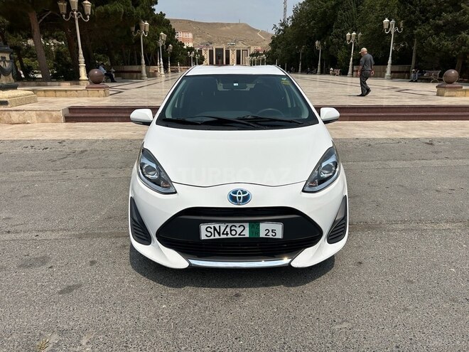 Toyota Aqua 2020, 96,000 km - 1.5 л - Bakı