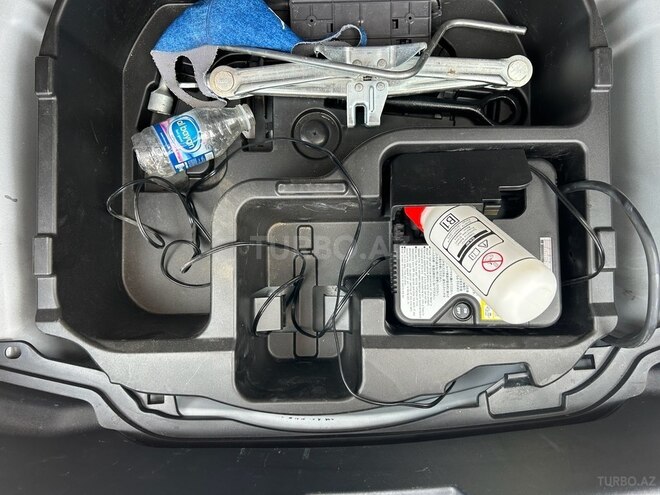 Toyota Aqua 2020, 96,000 km - 1.5 л - Bakı