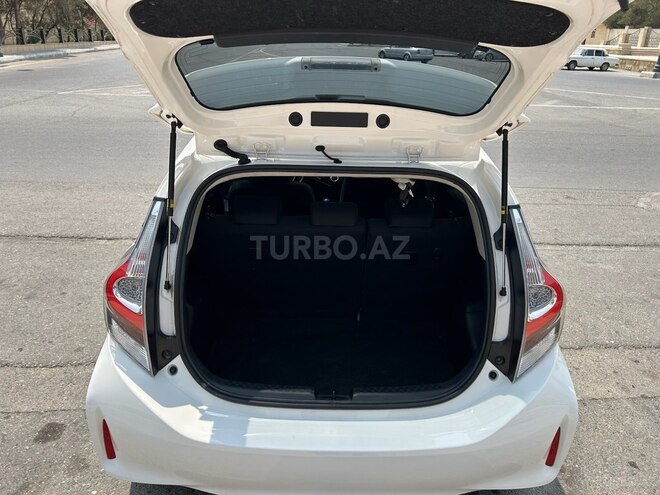 Toyota Aqua 2020, 96,000 km - 1.5 л - Bakı