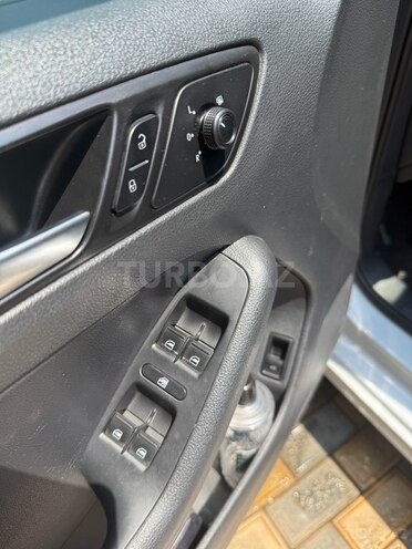 Volkswagen Jetta 2017, 147,000 km - 1.4 л - Bakı