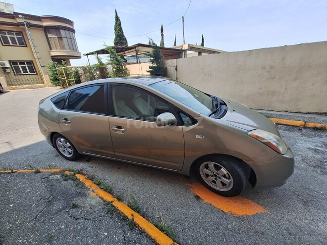 Toyota Prius 2006, 313,000 km - 1.5 л - Bakı