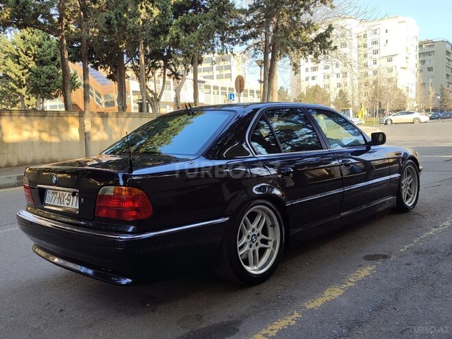 BMW 735 2001, 310,000 km - 3.5 l - Bakı