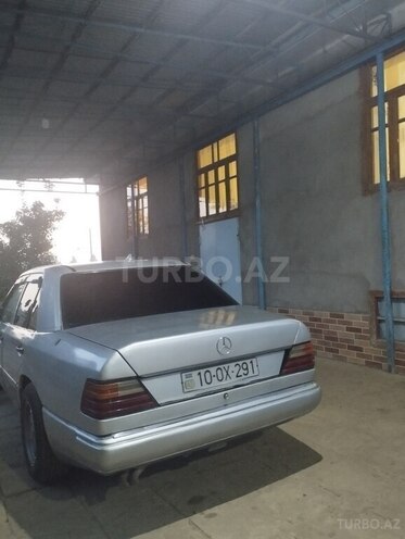 Mercedes E 250 1990, 550,000 km - 2.5 l - Cəlilabad