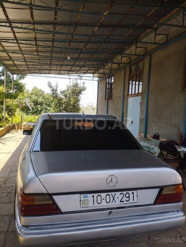 Mercedes E 250 1990, 550,000 km - 2.5 l - Cəlilabad