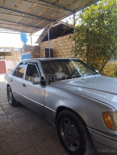 Mercedes E 250 1990, 550,000 km - 2.5 l - Cəlilabad