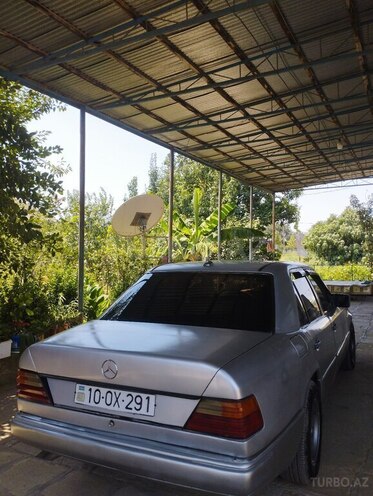 Mercedes E 250 1990, 550,000 km - 2.5 l - Cəlilabad