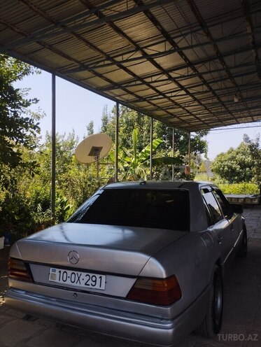 Mercedes E 250 1990, 550,000 km - 2.5 l - Cəlilabad