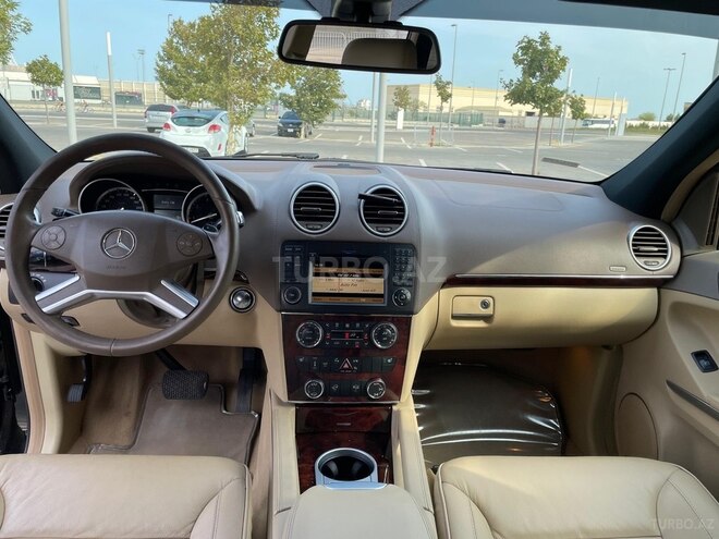Mercedes GL 450 4MATIC 2011, 133,000 km - 4.7 l - Bakı