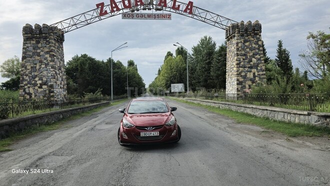 Hyundai Elantra 2011, 167,000 km - 1.8 l - Zaqatala