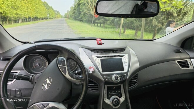 Hyundai Elantra 2011, 167,000 km - 1.8 l - Zaqatala