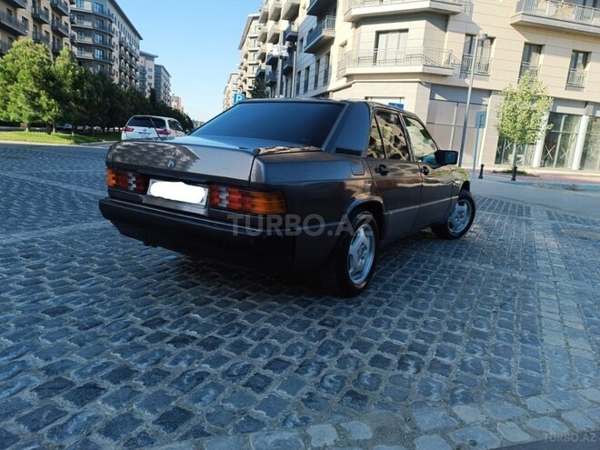Mercedes 190 1991, 325,488 km - 2.0 л - Bakı