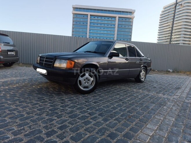 Mercedes 190 1991, 325,488 km - 2.0 л - Bakı