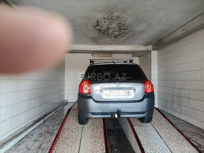 Toyota Corolla 2006, 213,000 km - 1.4 l - Bakı