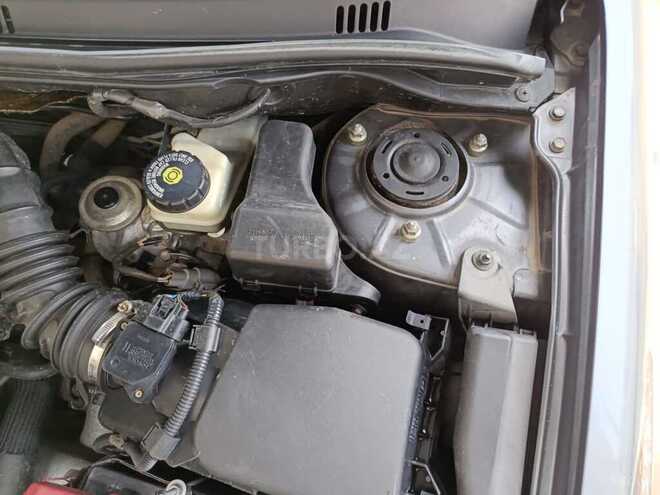 Toyota Corolla 2006, 213,000 km - 1.4 l - Bakı