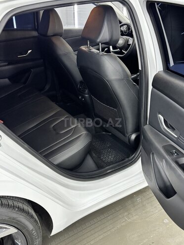 Hyundai Elantra 2024, 10,200 km - 1.5 л - Bakı