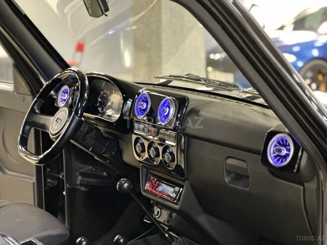 LADA (VAZ) Niva 2023, 25,000 km - 1.7 л - Bakı