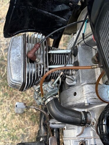 Ural  1982, 5,000 km - 0.6 l - Qax