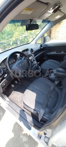Kia Carens 2006, 273,000 km - 2.0 l - Sumqayıt