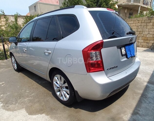 Kia Carens 2006, 273,000 km - 2.0 l - Sumqayıt