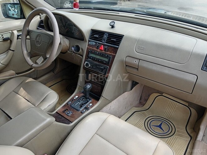 Mercedes C 230 1997, 276,000 km - 2.3 l - Bakı