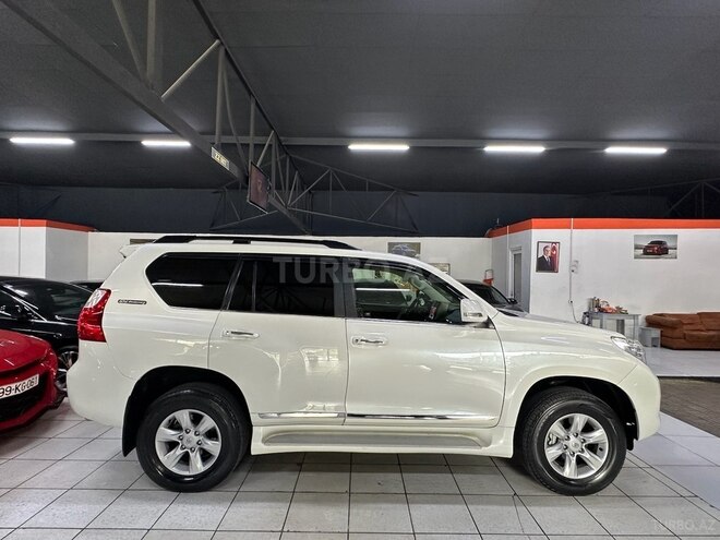 Toyota Land Cruiser Prado 2012, 160,200 km - 2.7 л - Bakı