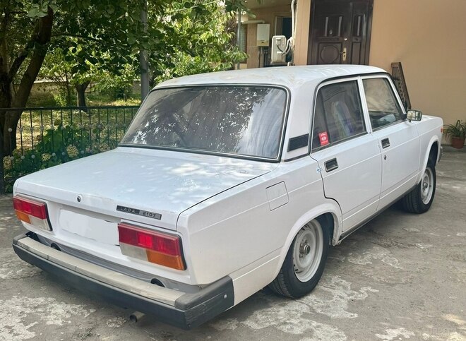 LADA (VAZ) 2107 2005, 28,000 km - 1.6 l - Göyçay