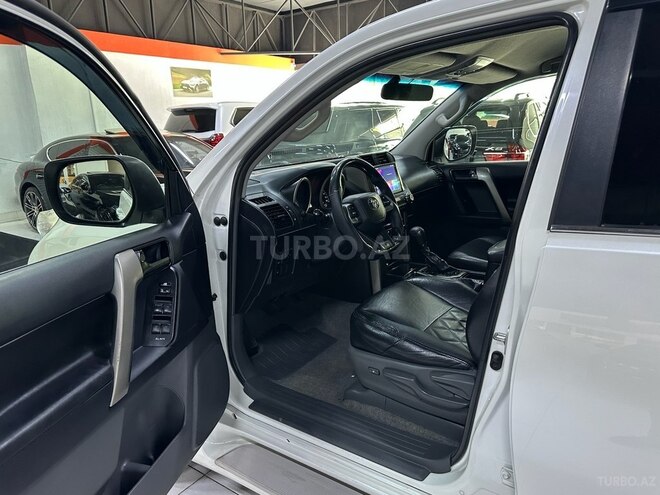Toyota Land Cruiser Prado 2012, 160,200 km - 2.7 л - Bakı