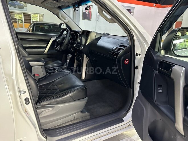Toyota Land Cruiser Prado 2012, 160,200 km - 2.7 л - Bakı
