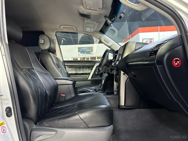 Toyota Land Cruiser Prado 2012, 160,200 km - 2.7 л - Bakı