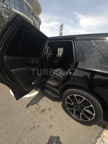 Chevrolet Tahoe 2023, 28,658 km - 5.3 l - Bakı