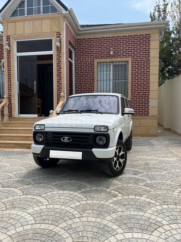 LADA (VAZ) Niva 2024, 4,400 km - 1.7 l - Bakı