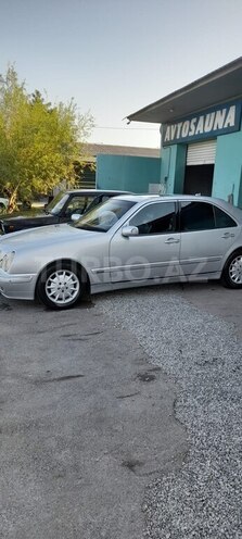 Mercedes E 220 d 2002, 540,000 km - 2.2 l - Bakı