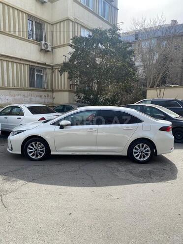 Toyota Corolla 2019, 100,000 km - 1.6 l - Bakı