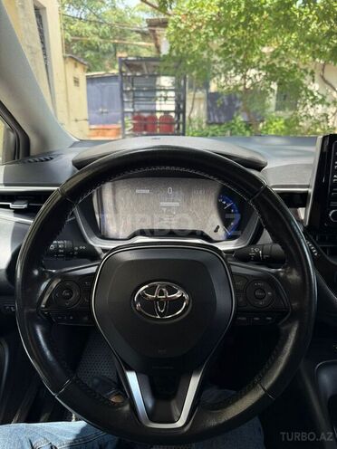 Toyota Corolla 2019, 100,000 km - 1.6 l - Bakı