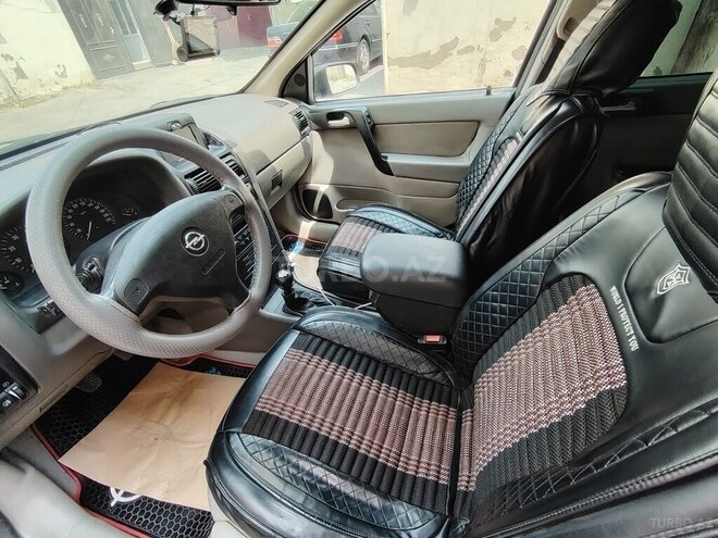 Opel Astra 2001, 400,000 km - 1.6 l - Bakı