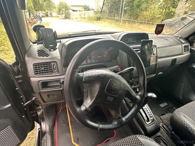 Mitsubishi Pajero io 2000, 272,085 km - 2.0 л - Gədəbəy