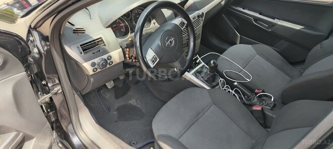 Opel Astra 2009, 400,000 km - 1.3 l - Şabran